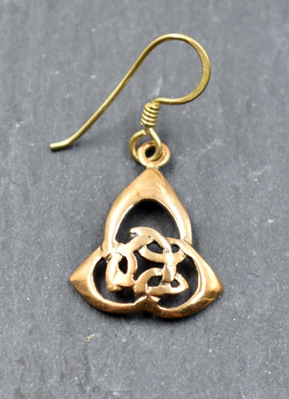 Keltische Triquetra Ohrringe aus Bronze